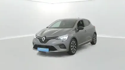 Photo 9 Renault Clio  E-Tech full hybrid 145
