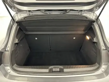 Photo 26 Renault Clio  E-Tech full hybrid 145