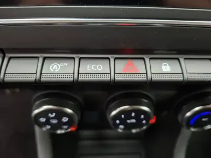 Photo 34 Renault Clio  TCe 90 ch