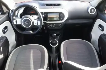 Photo 8 Renault Twingo  III SCe 65