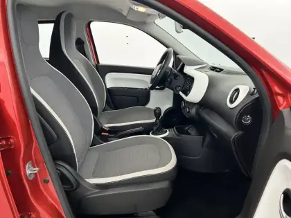 Photo 22 Renault Twingo  III SCe 65