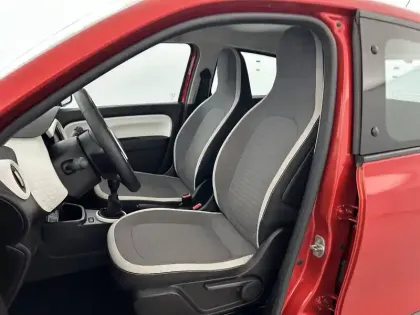 Photo 17 Renault Twingo  III SCe 65