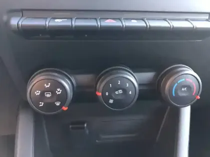 Photo 12 Renault Clio  SCe 65