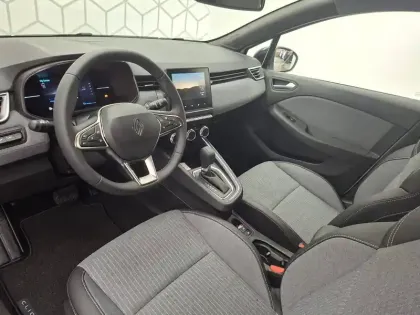 Photo 25 Renault Clio  E-Tech full hybrid 145 ch GSR2