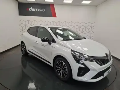 Photo 1 Renault Clio  E-Tech full hybrid 145 ch GSR2