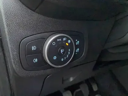 Photo 12 Ford Fiesta  1.0 EcoBoost 100 ch S&S BVM6