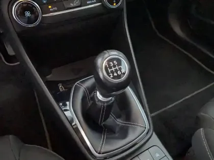 Photo 10 Ford Fiesta  1.0 EcoBoost 100 ch S&S BVM6