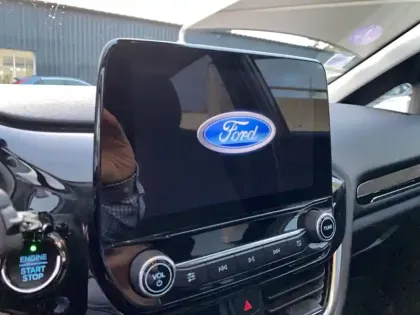 Photo 7 Ford Fiesta  1.0 EcoBoost 100 ch S&S BVM6