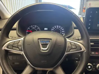 Photo 40 Dacia Sandero  SCe 65