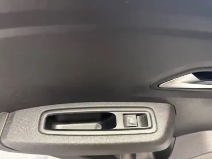 Photo 38 Dacia Sandero  SCe 65