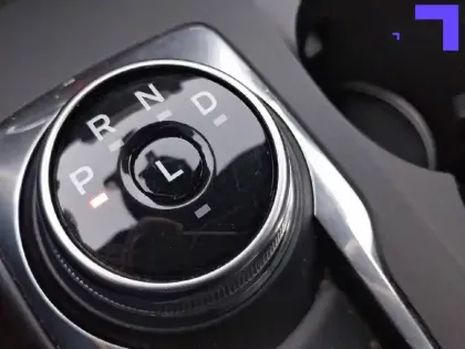 Photo 9 Ford Kuga  2.5 Duratec 190 ch FlexiFuel FHEV E85 Powershift