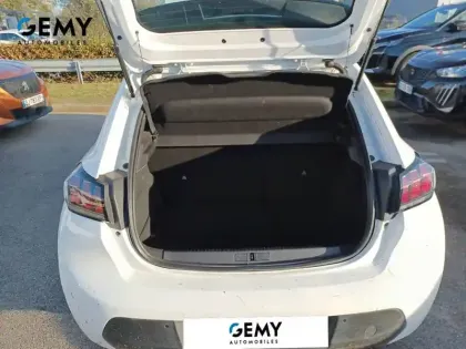 Photo 23 Peugeot 208  PureTech 75 S&S BVM5