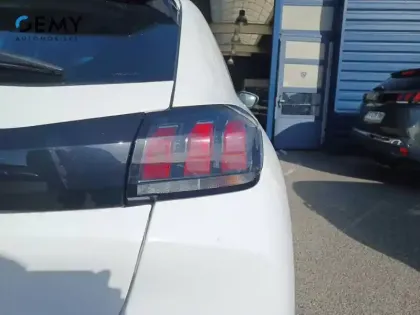 Photo 15 Peugeot 208  PureTech 75 S&S BVM5