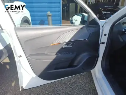 Photo 11 Peugeot 208  PureTech 75 S&S BVM5