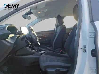 Photo 26 Peugeot 208  PureTech 75 S&S BVM5