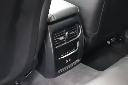 Photo 31 BMW Serie 4 Gran Coupe 420d xDrive 190 ch BVA8