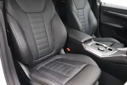 Photo 10 BMW Serie 4 Gran Coupe 420d xDrive 190 ch BVA8