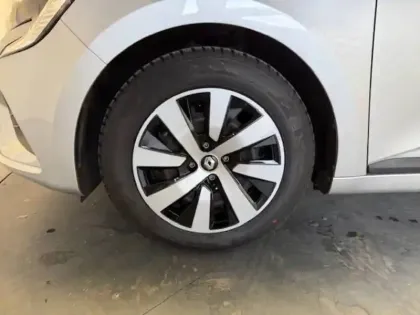 Photo 14 Renault Clio  TCe 90