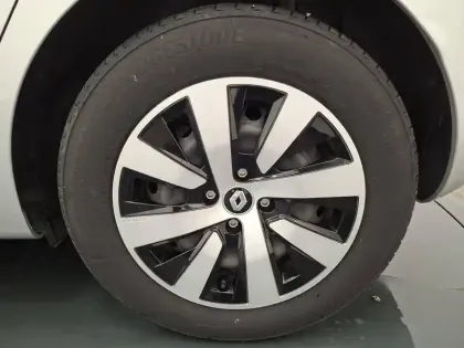 Photo 14 Renault Clio  TCe 90