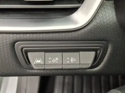 Photo 32 Renault Clio  TCe 90