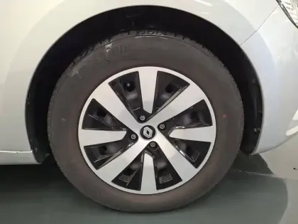 Photo 12 Renault Clio  TCe 90