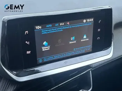 Photo 78 Peugeot 208  PureTech 100 S&S EAT8