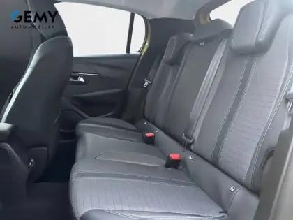 Photo 65 Peugeot 208  PureTech 100 S&S EAT8