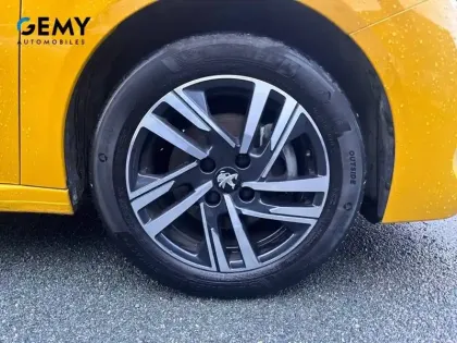 Photo 68 Peugeot 208  PureTech 100 S&S EAT8