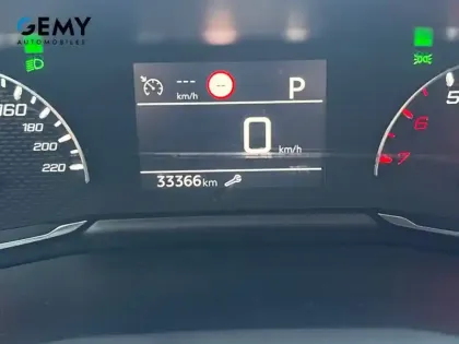 Photo 17 Peugeot 208  PureTech 100 S&S EAT8