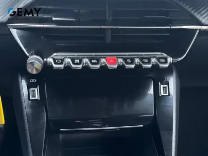 Photo 24 Peugeot 208  PureTech 100 S&S EAT8