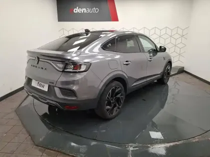 Photo 6 Renault Arkana  E-Tech full hybrid 145 GSR2