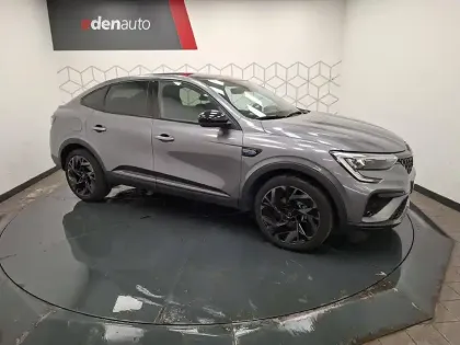 Photo 3 Renault Arkana  E-Tech full hybrid 145 GSR2