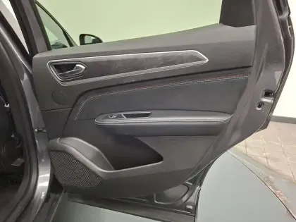 Photo 21 Renault Arkana  E-Tech full hybrid 145 GSR2