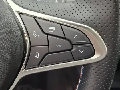 Photo 37 Renault Arkana  E-Tech full hybrid 145 GSR2