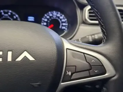 Photo 28 Dacia Duster  Blue dCi 115 4x2