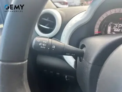 Photo 16 Renault Twingo  III E-Tech
