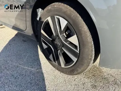 Photo 10 Peugeot 208  100 S&S BVM6