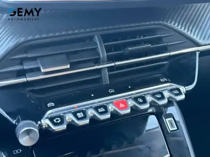 Photo 15 Peugeot 208  100 S&S BVM6