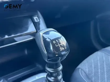 Photo 16 Peugeot 208  100 S&S BVM6