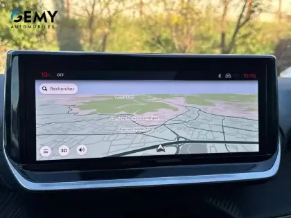 Photo 18 Peugeot 208  100 S&S BVM6