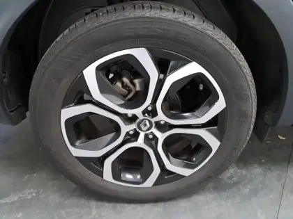 Photo 14 Renault Arkana  E-Tech hybride 145 - 22