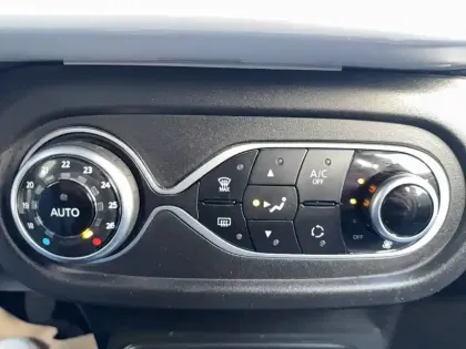 Photo 25 Renault Twingo  III SCe 65 - 21