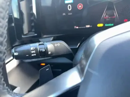 Photo 49 Renault Espace  E-Tech hybrid 200