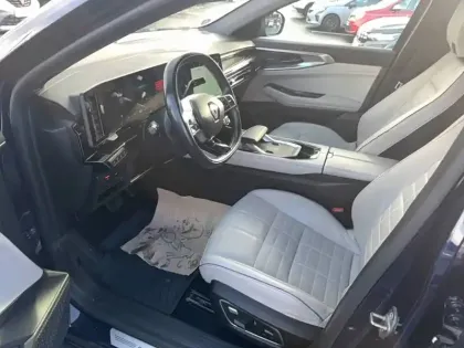 Photo 1 Renault Espace  E-Tech hybrid 200