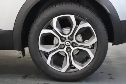 Photo 14 Renault Captur  TCe 140 - 21