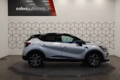 Photo 11 Renault Captur  TCe 140 - 21