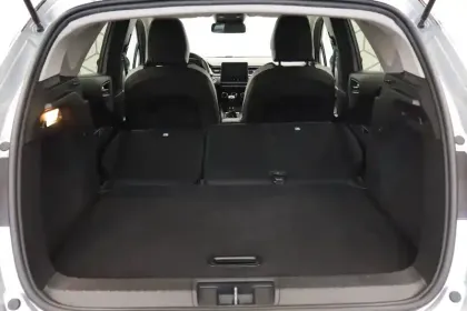 Photo 19 Renault Captur  TCe 140 - 21