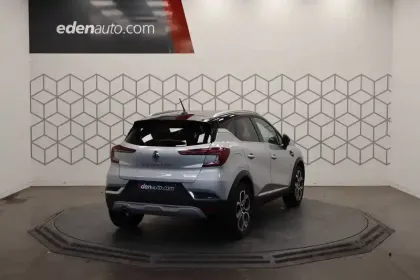 Photo 1 Renault Captur  TCe 140 - 21