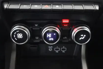 Photo 30 Renault Arkana  E-Tech 145 - 21B