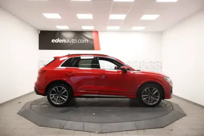 Photo 12 Audi Q3  35 TDI 150 ch S tronic 7